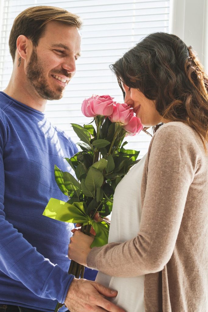 Things a married man should never stop doing for his wife
