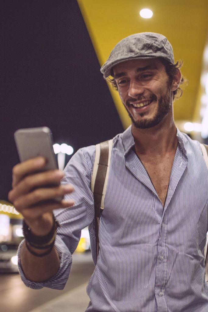 Signs your boyfriend has lost interest in you