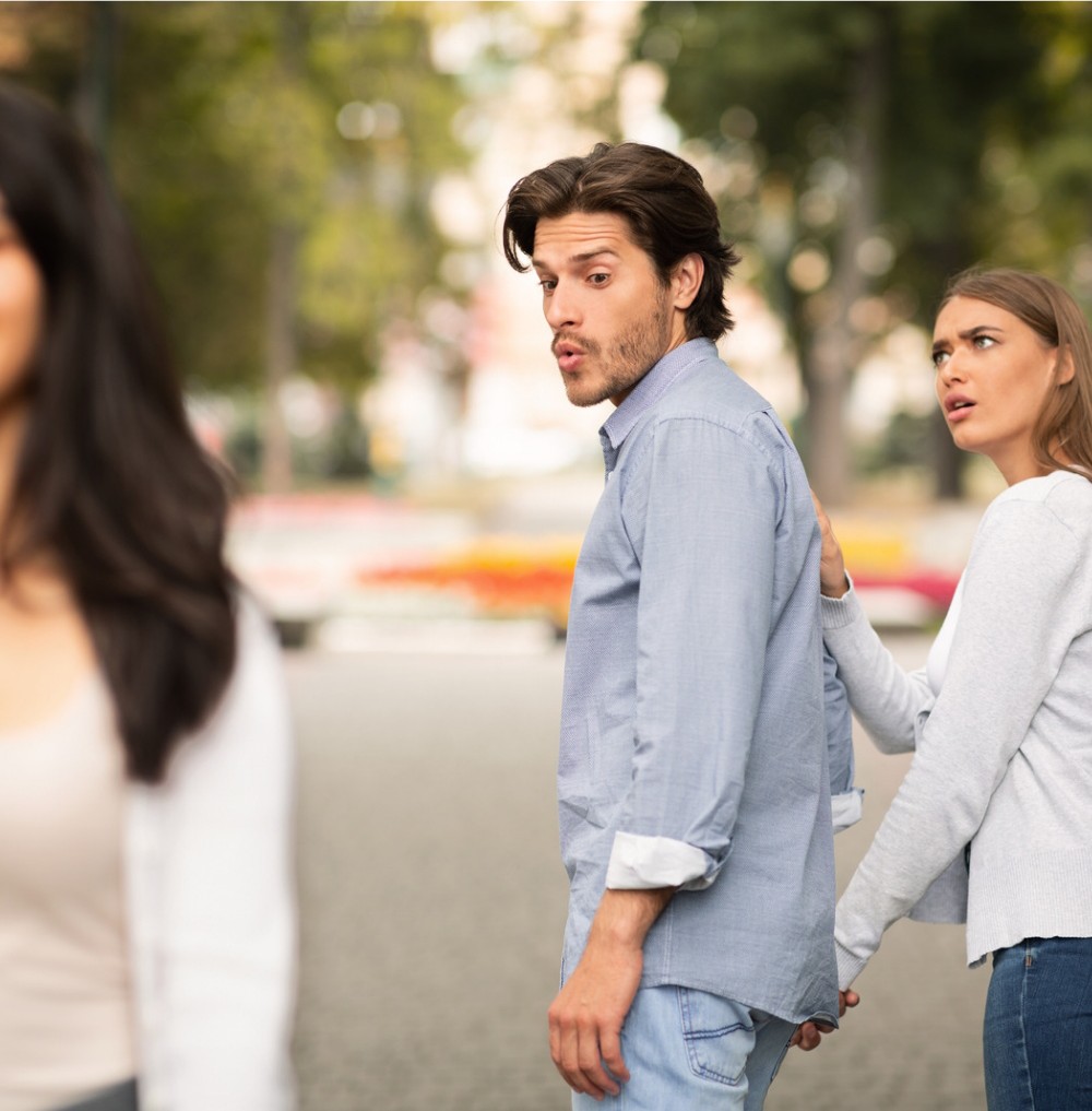 "If A Guy Doesn't Want to Label Your Relationship: 9 Things It Means"