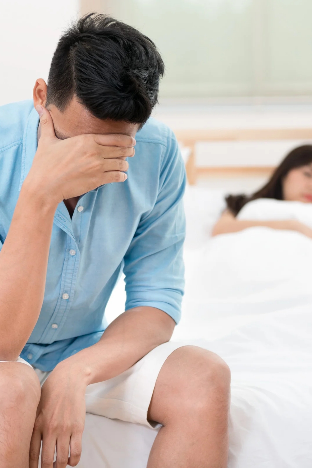 Reasons Husbands Withdraw Emotionally From Their Wives