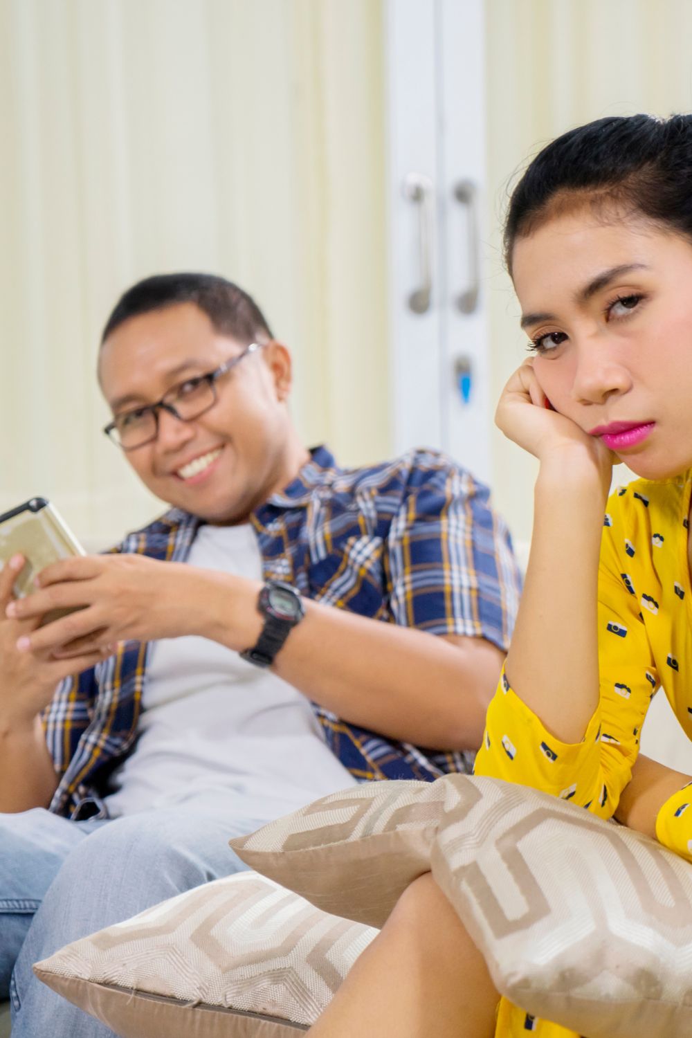 Things a Married Man Should Never Allow to Come Between Him and His Spouse